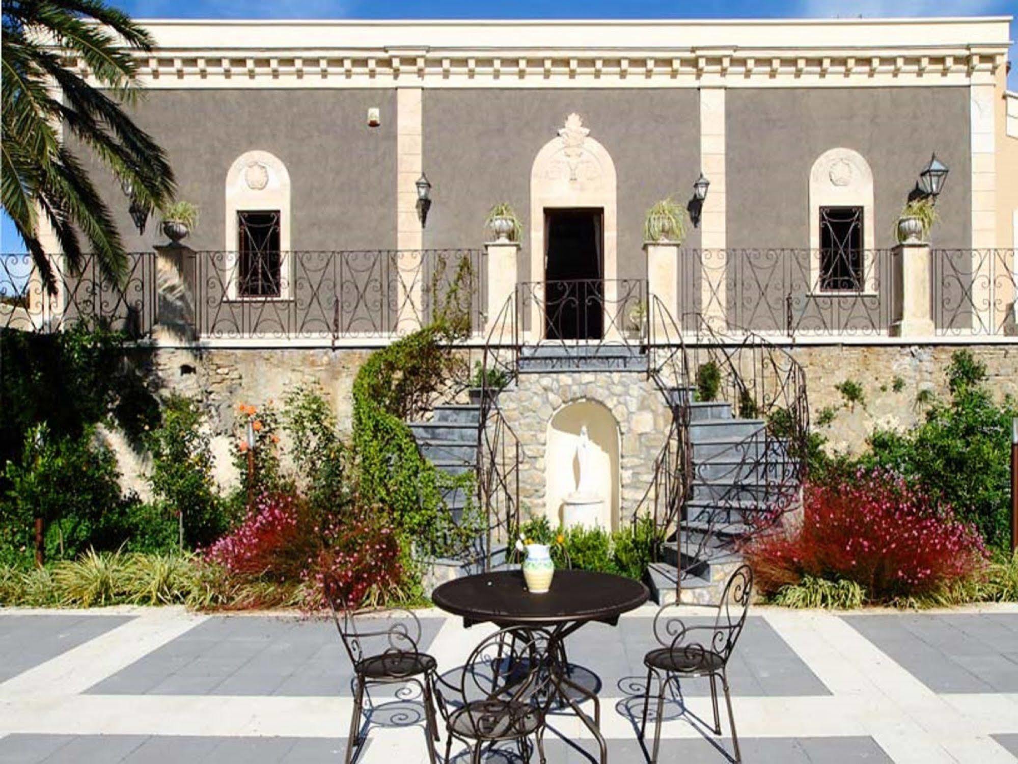 Vecchia Dimora Resort Centuripe Kültér fotó